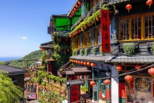 Taipei: Yangmingshan, Shifen, Jiufen & Yehliu Private Tour