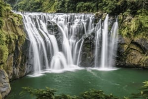 Vanuit Taipei: Heping Eiland, Shifen en Jiufen privétour