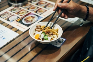Iconic Food Tour: Local Street Food, Drinks & Sites