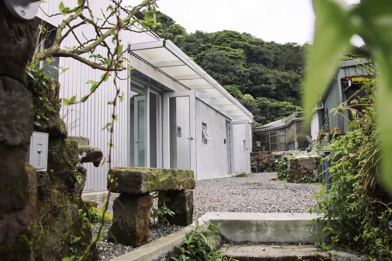 OwlStay Jiufen Wander