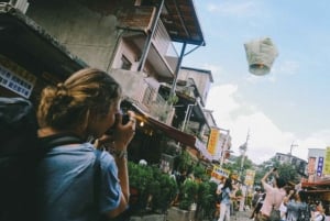 Taipei: Jiufen, Shifen-fossen og Pingxi Sky Lantern Tour