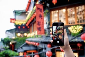 Taipei: Jiufen, Shifen-fossen og Pingxi Sky Lantern Tour