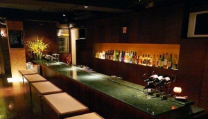 Raku Dining & Bar