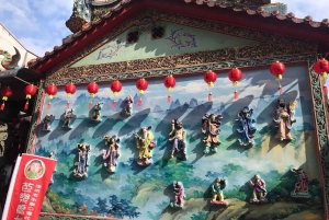 Taipei: Full-Day Pinglin and Elephant Mountain Tour