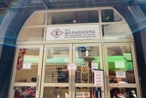 Taipei: 8 horas de tour particular em Wulai com Benz Vito