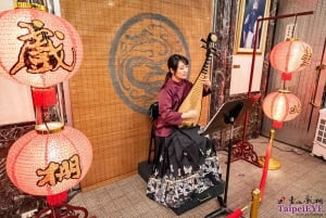 Taipei: 9-Hour Culture & Opera Day Tour at TaipeiEYE