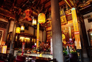 Taipei: Private Tour with Locals – Highlights & Hidden Gems