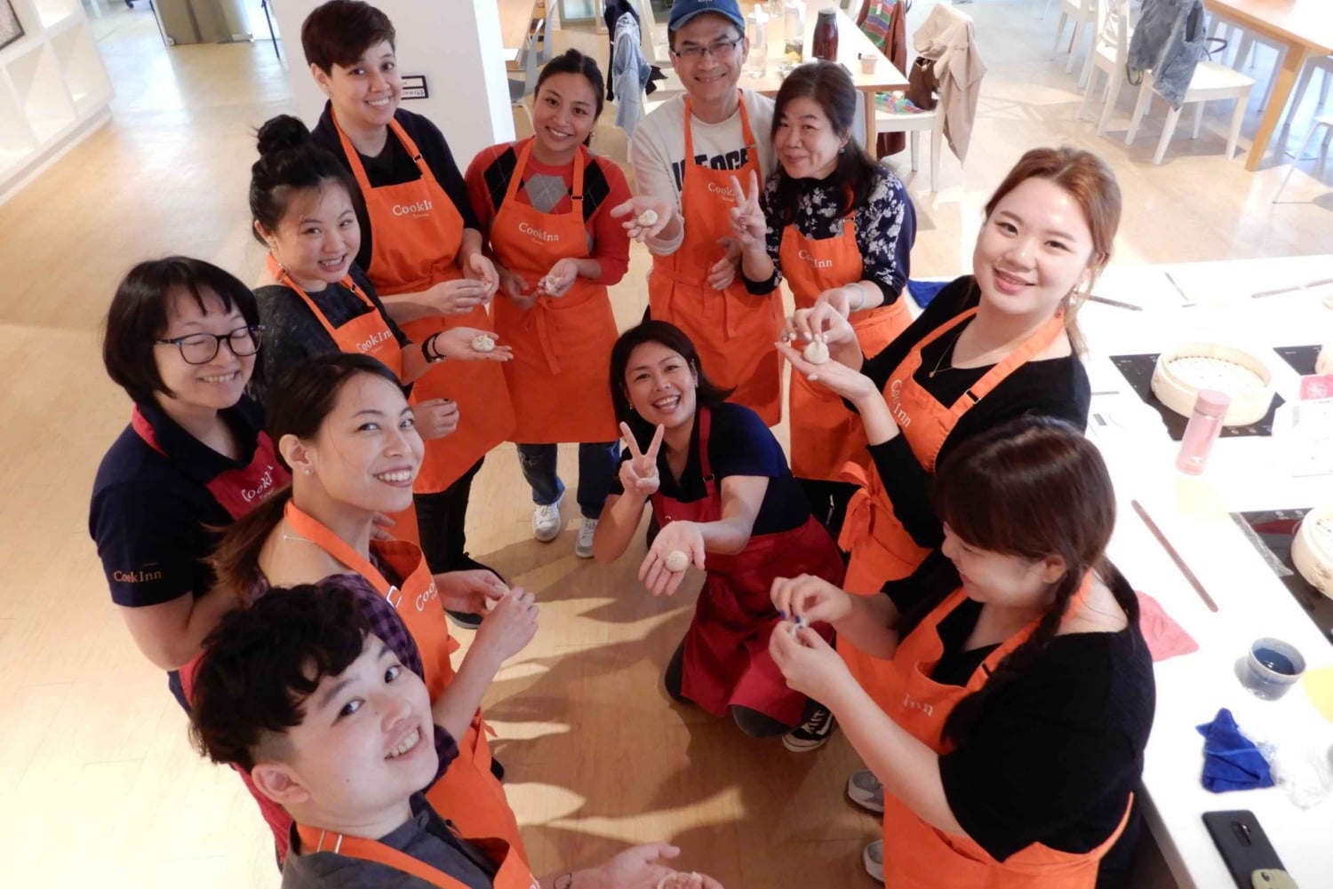Taipei: Dumplings (XiaoLongBao) & Beef Noodles Cooking Class