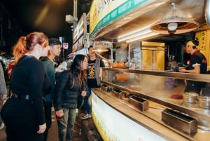 Taipei: Historisk matrundtur på nattmarkedet med smaksprøver