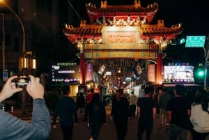 Taipei: Historische avondmarkt culinaire tour met proeverijen