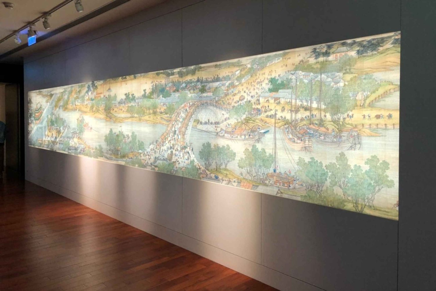 Taipei National Palace Museum Guided Tour(4 languages)