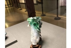Taipei National Palace Museum Guided Tour(4 languages)
