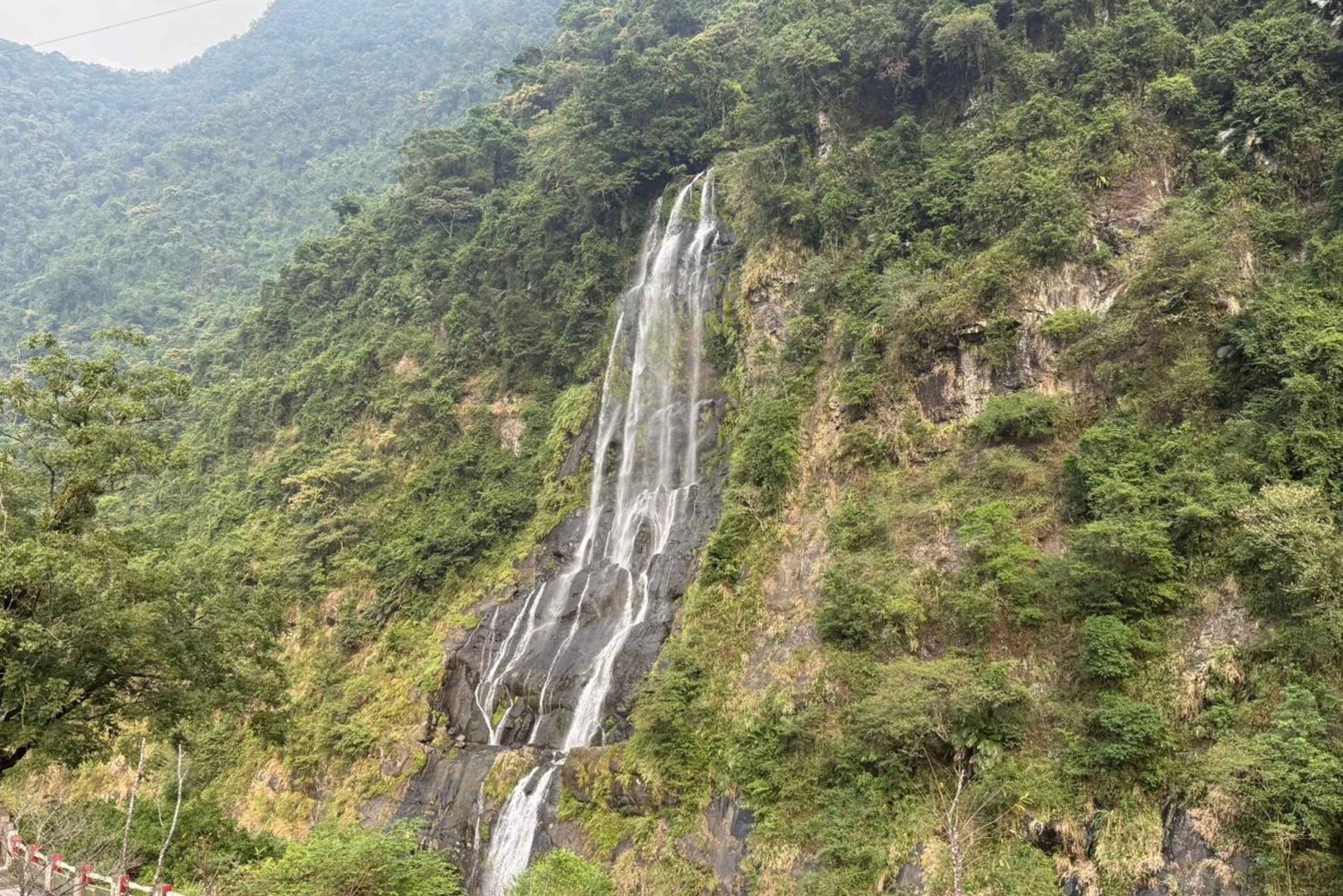 Taipei: Neidong Forest, Luxury Hot Spring & Bitan Boat Ride