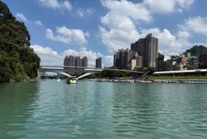 Taipei: Neidong Forest, Luxury Hot Spring & Bitan Boat Ride
