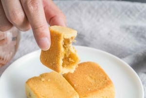 Taipei: Pineapple Cake Workshop & Historical City Tour