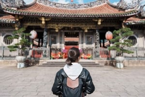 Taipei: Pineapple Cake Workshop & Historical City Tour