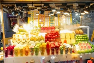 Taipei: Personal Night Market Tour with Food Tasting