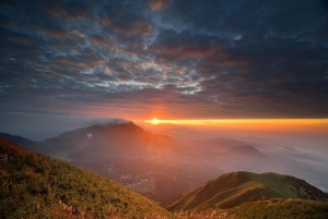 Taipei Sunrise Excursion: Yangmingshan National Park