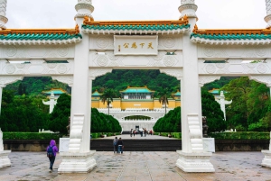 Taipei: Unlimited FunPass - Transports & Attractions Pass