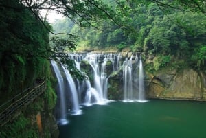 Vanuit Taipei: Shifen, Jiufen en Yehliu Geopark dagtour