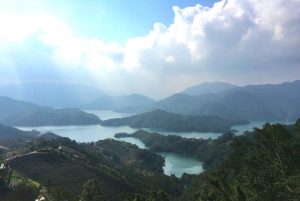 Thousand Island Lake and Pinglin Tea Plantation from Taipei