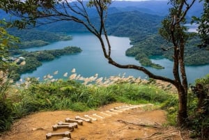 Desde Taipei: Visita Privada al Lago de las Mil Islas y al Museo del Té