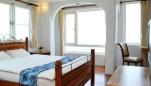 Waiao Beach House