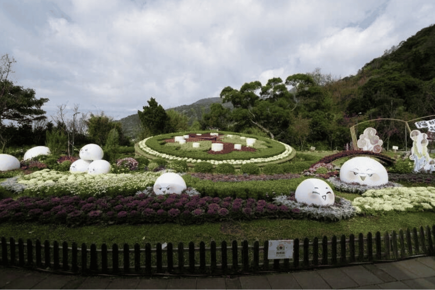 Yangmingshan e Beitou: tour di 1 giorno tra le meraviglie geotermiche