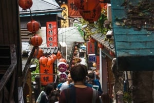 Von Taipeh aus: Gruppen-Tagesausflug nach Yehliu, Jiufen und Shifen