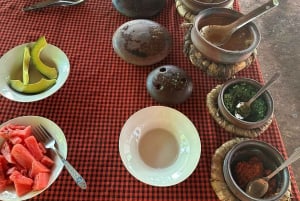 Arusha: Dagsudflugt til byen, Materuni-vandfaldet, kaffe og varme kilder