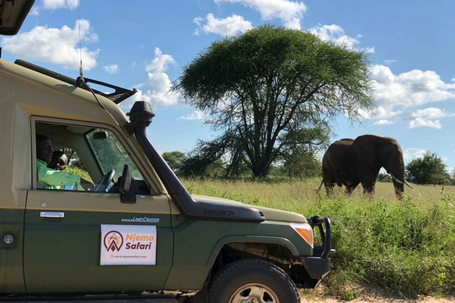 MIKUMI paras 1 päivän safari Sansibarilta