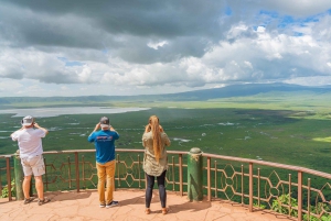 2-Day Luxury Safari - Tarangire and Ngorongoro with Flights