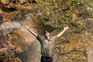 3-Day Gombe Chimpanzee Trekking, Kayaking & Town Sightseeing