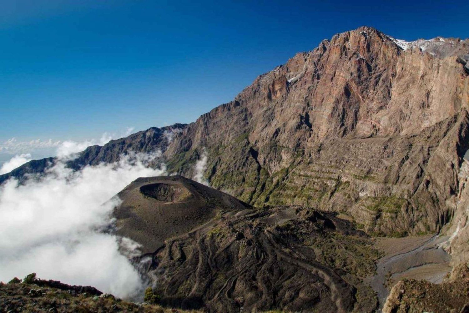 3 Days 2 Nights Mount Meru Trekking-Tanzania