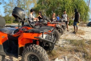 ヌングウィとケンドワの海岸沿いの小道や村々を巡る3時間のクアッドツアー