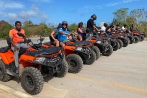 ヌングウィとケンドワの海岸沿いの小道や村々を巡る3時間のクアッドツアー