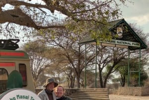 タンザニア北部ルート4日間乗り合いサファリツアー