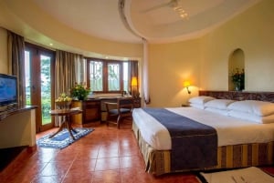4 Days Private Luxury Safari to Serengeti and Ngorongoro