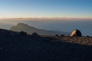6 jours d'ascension du Kilimandjaro par la voie Marangu avec refuges