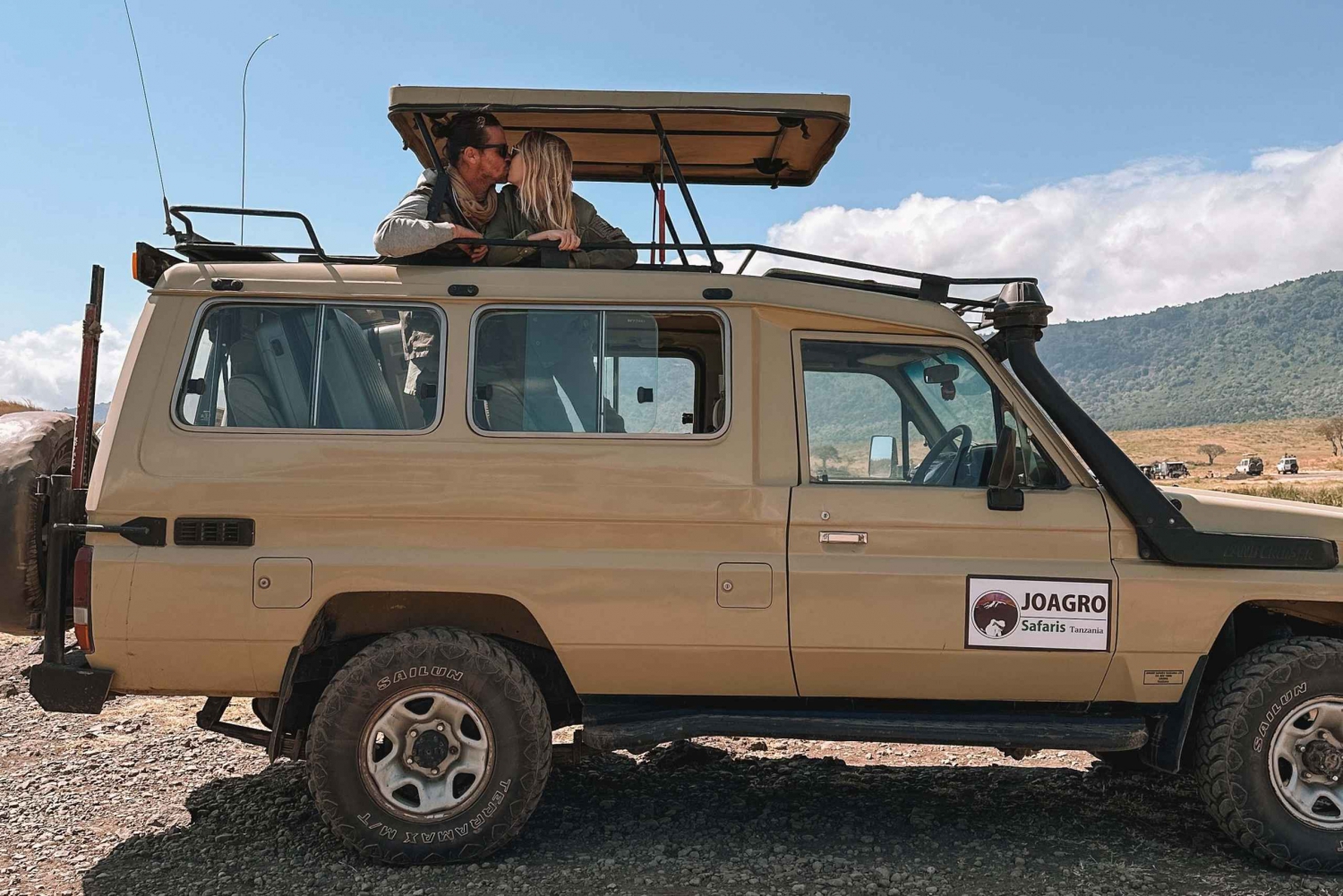 6 päivän häämatka safari paketti Tansaniassa