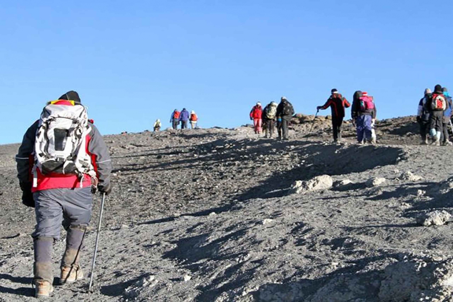 Escalada de 9 dias no Monte Kilimanjaro pela Rota do Circuito Norte
