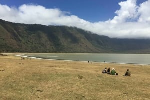 Arusha: 6-Day Ngorongoro Highlands Trek with Lake Natron