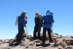 Arusha: 7 dias de caminhada pela Rota Lemosho do Kilimanjaro com estadia num hotel