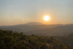 Arusha: Golden Hour Walk & Sunset Viewpoint Over Mount Meru
