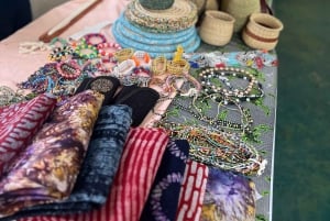 Arusha : Atelier de fabrication de bijoux en perles