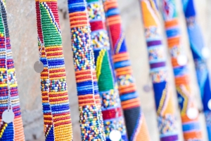 Arusha: Maasai-markkinoiden opastettu kierros