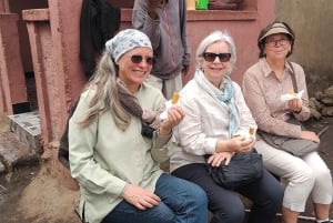 Arusha: Sinoni Community Walking Tour with Street Food