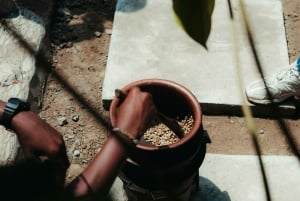 Arusha: Tradisjonell kaffetilberedning (kaffetur)