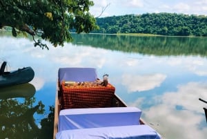 Arusha: cascada, columpio en la montaña, piragüismo y visita al pueblo.