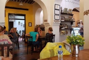 Gra BAO i degustacja kawy suahili na Zanzibarze